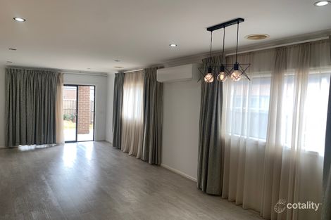 Property photo of 14 Drever Place Maddingley VIC 3340