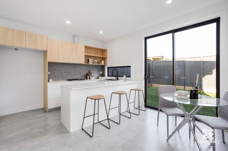 Property photo of 28A Fleece Loop Oran Park NSW 2570