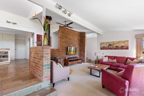 Property photo of 18 Timbertop Drive Kennington VIC 3550