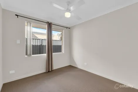 Property photo of 20 Whinhill Loop Baldivis WA 6171