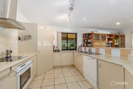 Property photo of 1 Blackwattle Circuit Arundel QLD 4214