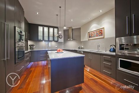Property photo of 18 Marine Terrace Fremantle WA 6160