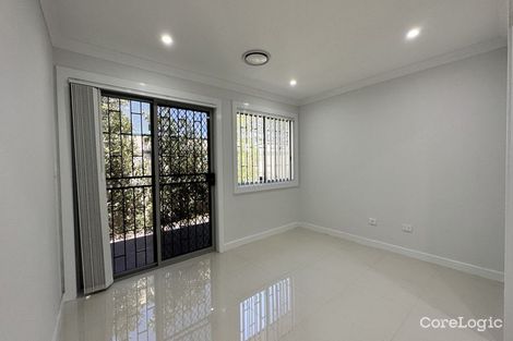 Property photo of 40 Kalora Avenue Fairfield West NSW 2165