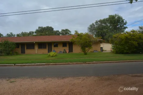4/14 Hawthorn St, Blackall, QLD 4472