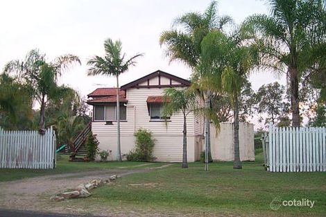 16 Muriel St, Redland Bay, QLD 4165