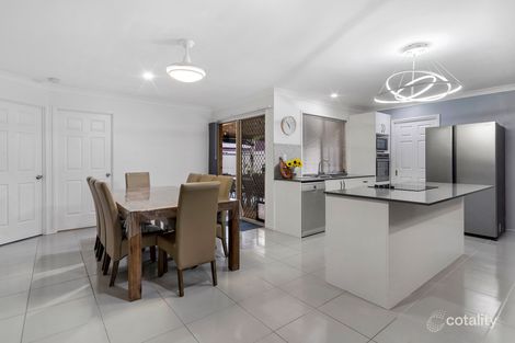 Property photo of 7 Cherrytree Place Waterford West QLD 4133