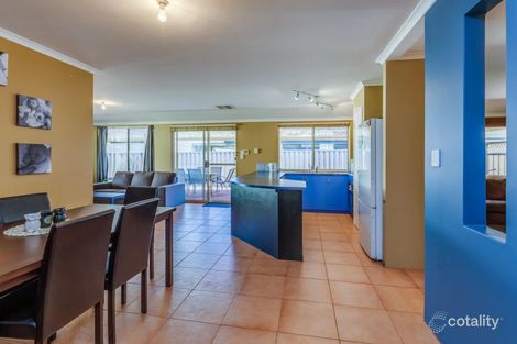 Property photo of 5 Hastie Close Brookdale WA 6112