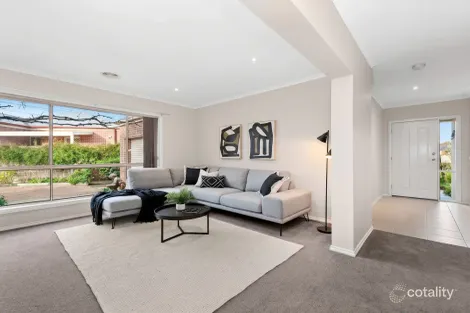 Property photo of 11 Jess Way Sebastopol VIC 3356