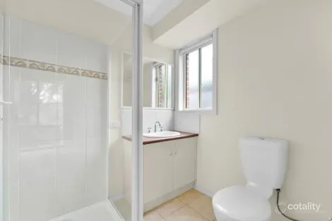 Property photo of 19 Riviera Drive Pakenham VIC 3810