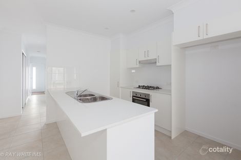 Property photo of 6 Mount Pleasant Street Park Ridge QLD 4125