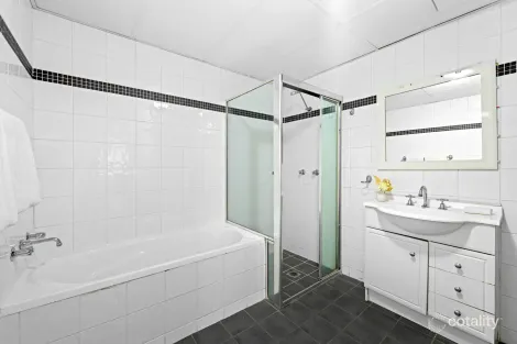Property photo of 10/48-50 Courallie Avenue Homebush West NSW 2140