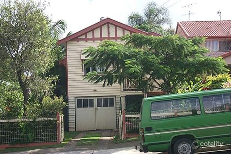 39 Johnston St, Southport, QLD 4215