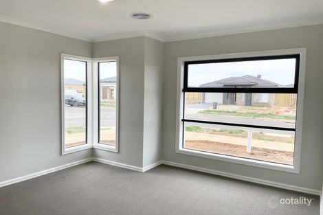 Property photo of 5 Inzamam Street Rockbank VIC 3335