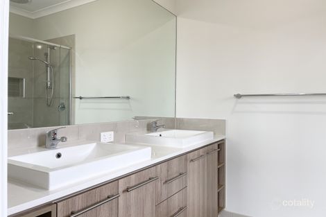 Property photo of 5 Inzamam Street Rockbank VIC 3335