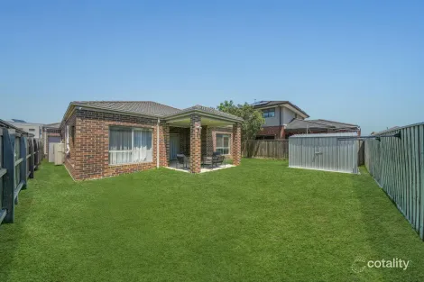 Property photo of 14 Jindalee Way Werribee VIC 3030