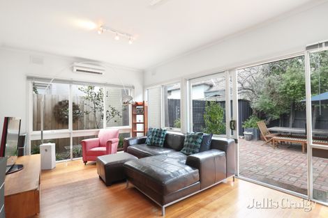 Property photo of 6 Mt Pleasant Grove Armadale VIC 3143