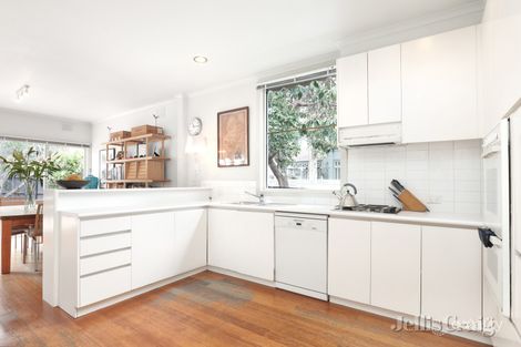 Property photo of 6 Mt Pleasant Grove Armadale VIC 3143