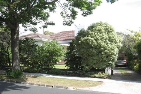 Property photo of 24 Riverview Road Balwyn North VIC 3104