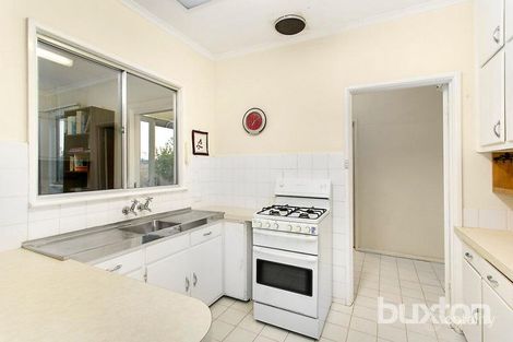 Property photo of 11 Elysium Crescent Oakleigh East VIC 3166