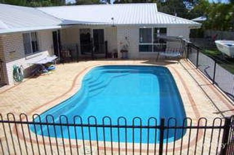 52 Honiton St, Torquay, QLD 4655