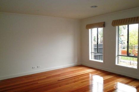 Property photo of 1/1 Elm Grove McKinnon VIC 3204