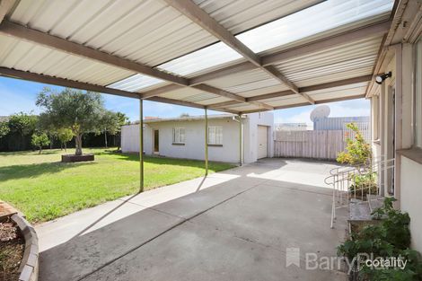 Property photo of 32 Hilma Street Sunshine West VIC 3020