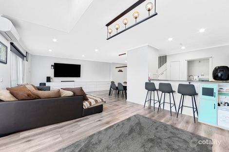 Property photo of 27 Cavalry Circuit Maribyrnong VIC 3032