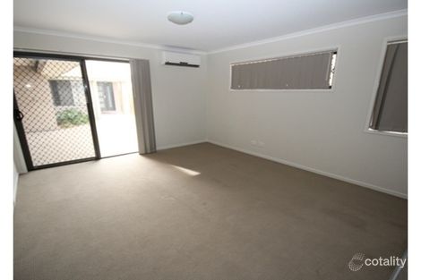 Property photo of 1/86 Valentine Circuit Augustine Heights QLD 4300