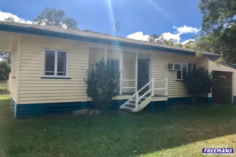 16 KNIGHT ST, KINGAROY, QLD 4610