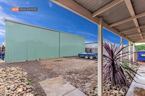 Property photo of 29 Stewart Crescent Rockbank VIC 3335