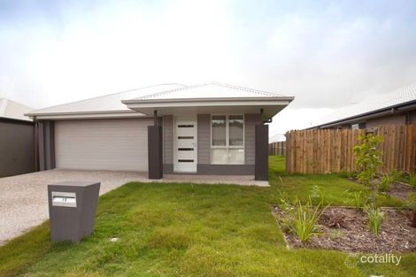 Property photo of 15 Denham Circuit Willow Vale QLD 4209