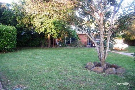 Property photo of 4 Mollison Court Wilsonton QLD 4350