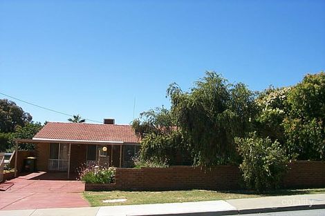 42 Lucich St, Kelmscott, WA 6111