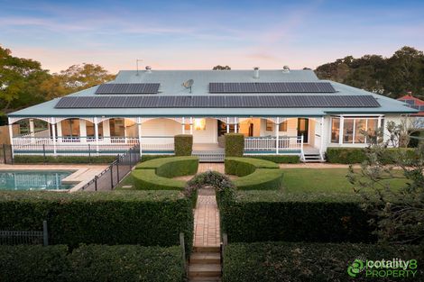 Property photo of 23 Fleetwood Court Ferny Hills QLD 4055