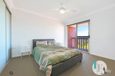 Property photo of 2/4-6 Tilba Close Flinders NSW 2529
