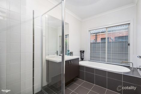 109 Hemsley Prom, Point Cook, VIC 3030