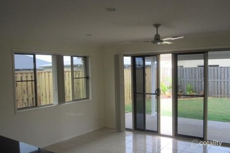 Property photo of 17 Trinity Parade Blacks Beach QLD 4740