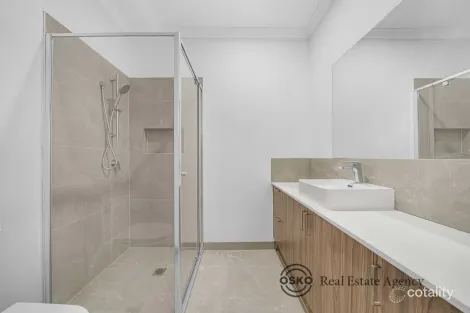 Property photo of 1 Micropora Drive Wyndham Vale VIC 3024