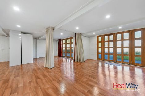 Property photo of 3 Patricia Street Mount Lofty QLD 4350