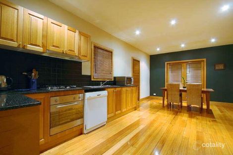 Property photo of 244 Warrigal Road Cheltenham VIC 3192