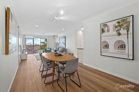 Property photo of 182 Dornoch Terrace Highgate Hill QLD 4101