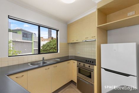 Property photo of 1/474 Upper Edward Street Spring Hill QLD 4000