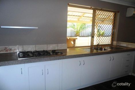 Property photo of 8 Myhill Mews Leda WA 6170