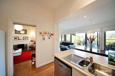 Property photo of 25 Cairnes Crescent Malvern East VIC 3145