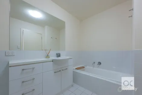 Property photo of 21/172 Wakefield Street Adelaide SA 5000