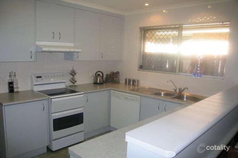 Property photo of 8 Grevillea Place Wynnum West QLD 4178