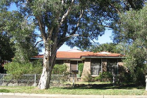 4 Brier Cres, Quakers Hill, NSW 2763