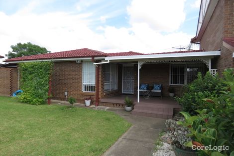 Property photo of 1/32 Sandringham Street St Johns Park NSW 2176