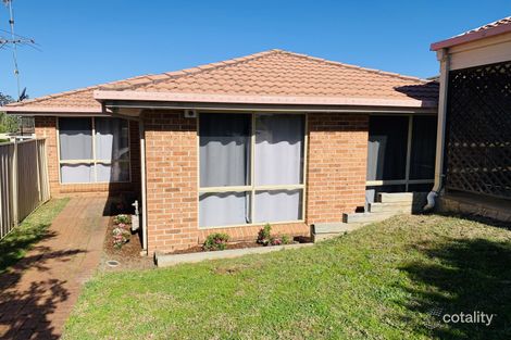 Property photo of 4 Ferrari Place Ingleburn NSW 2565