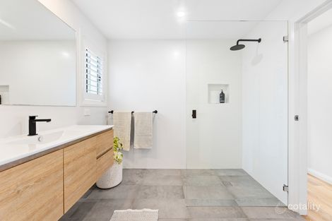 Property photo of 22 Bellbird Drive Malua Bay NSW 2536